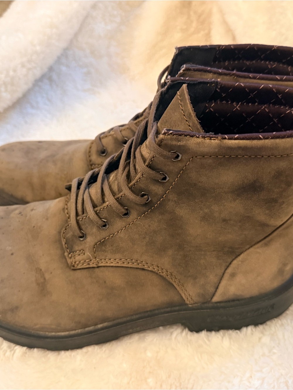Blundstone Boots women’s size 9 Men’s size 7